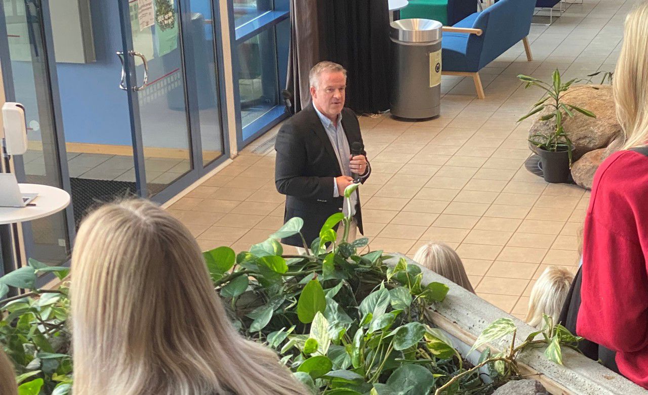 Rektor ønskjer velkommen